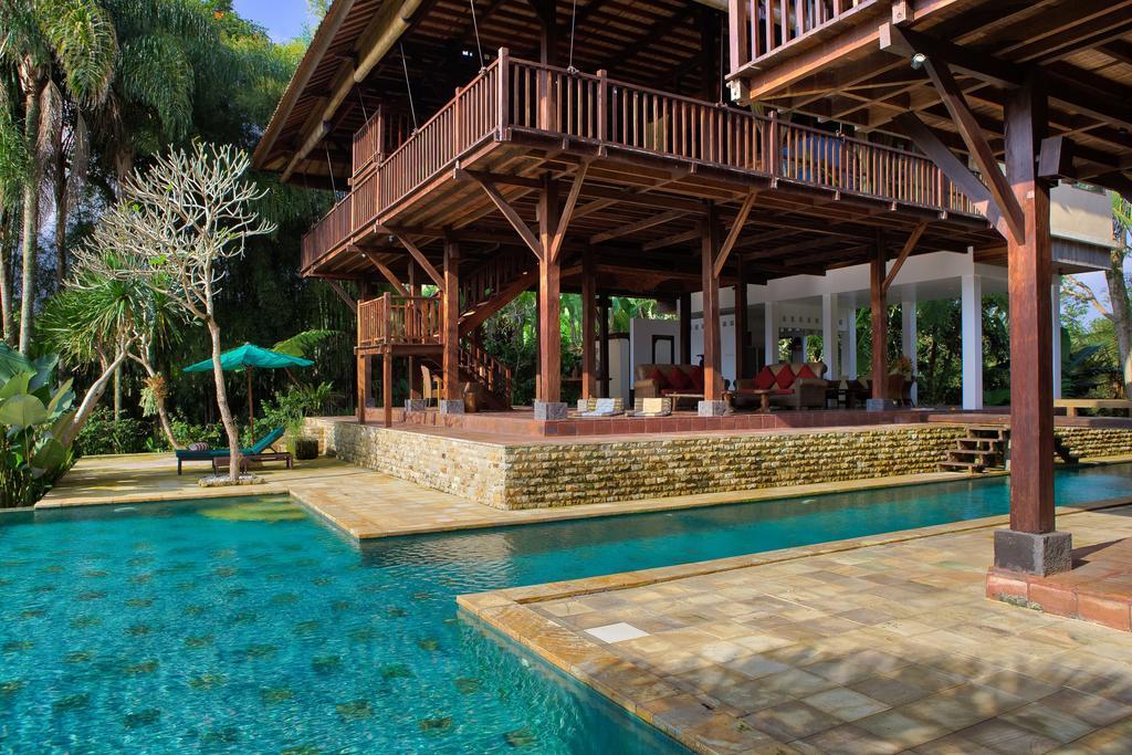 Villa Atas Awan Паянган Экстерьер фото
