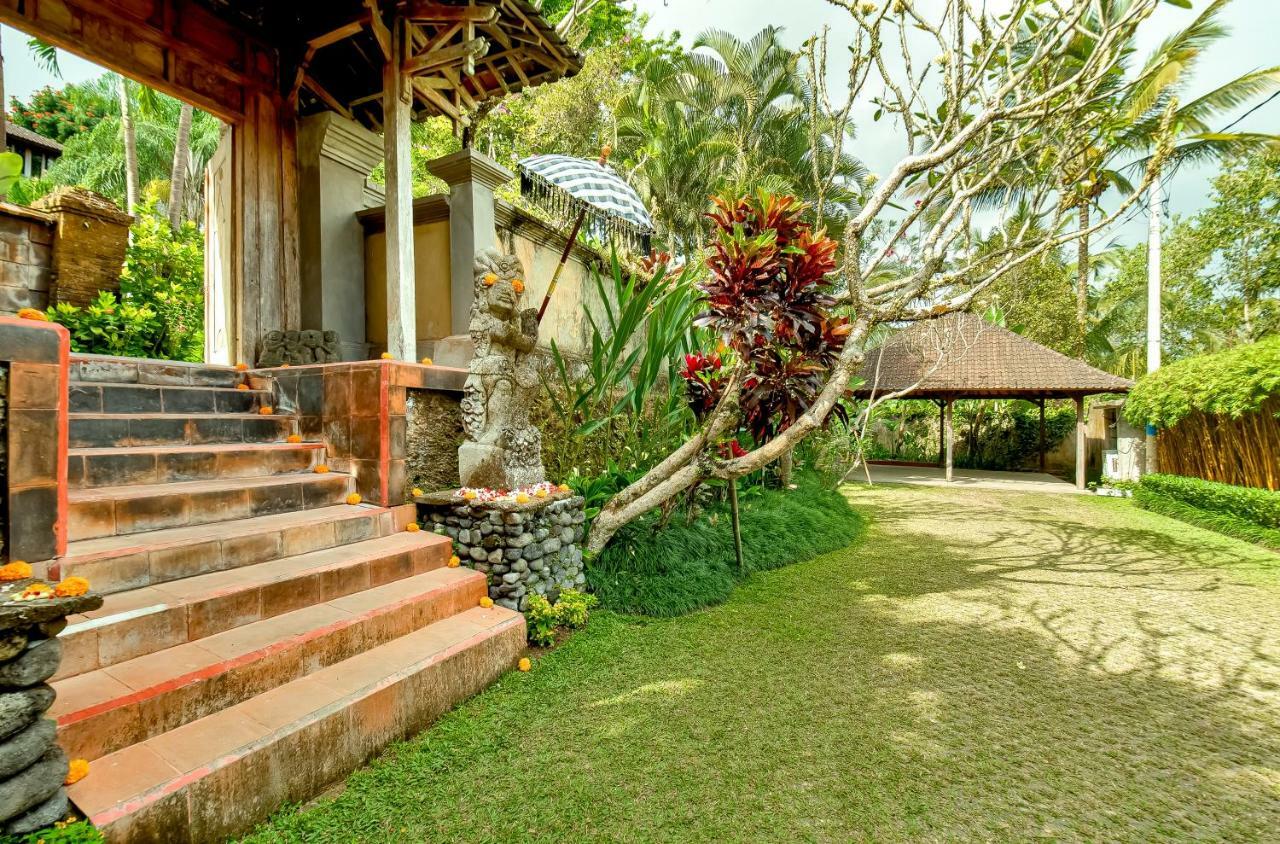 Villa Atas Awan Паянган Экстерьер фото