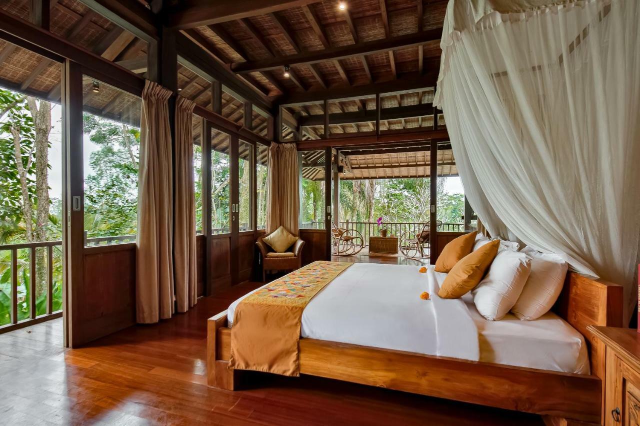 Villa Atas Awan Паянган Экстерьер фото