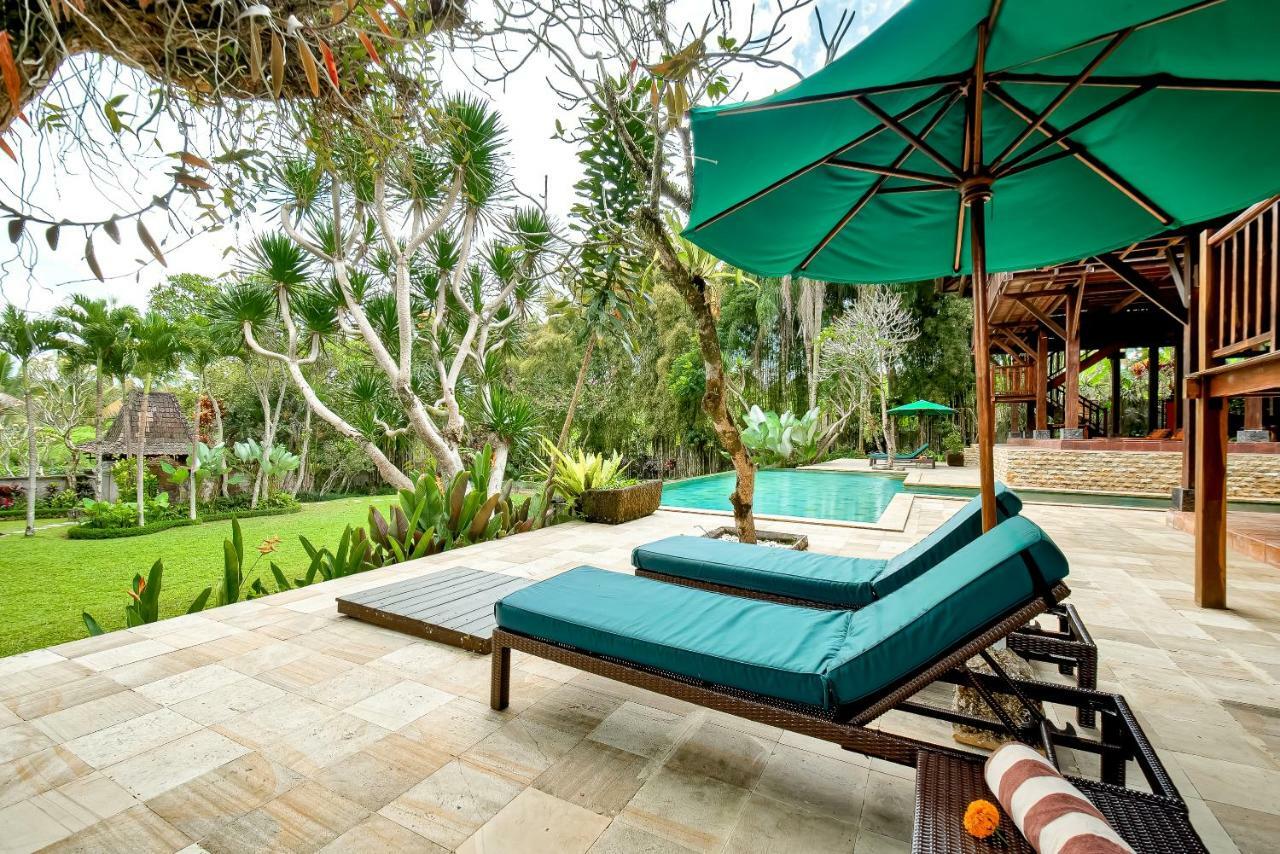 Villa Atas Awan Паянган Экстерьер фото