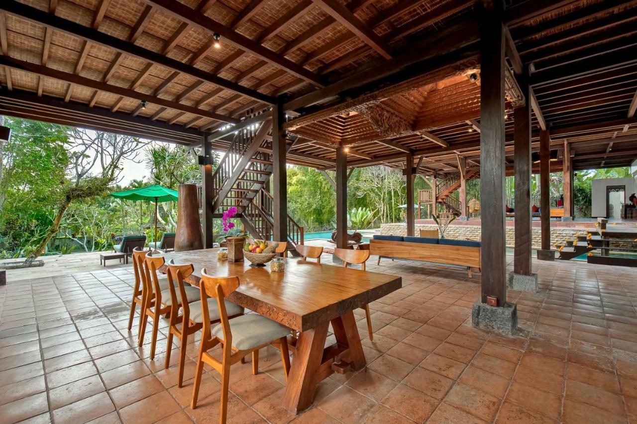 Villa Atas Awan Паянган Экстерьер фото