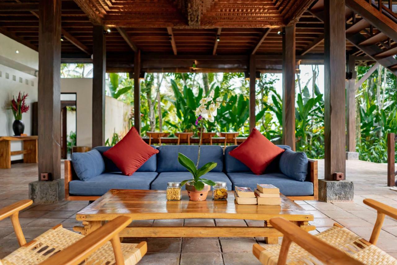 Villa Atas Awan Паянган Экстерьер фото